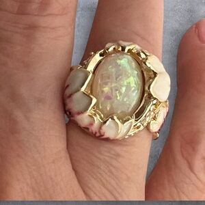 Gold plated Enamel flower ring size 5.5 large faux opal